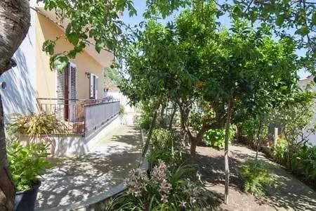 Miccio Bed & Breakfast 3*